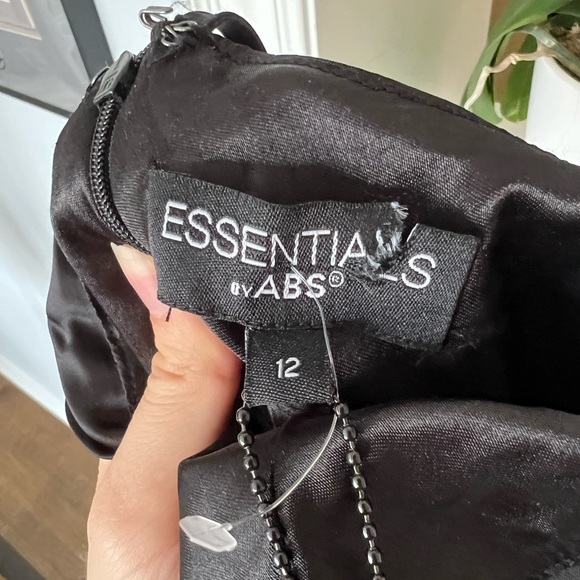 ESSENTIALS BY ABS Long Floor length Satin Black Gown Size 12 Brand New - Picture 4 of 13